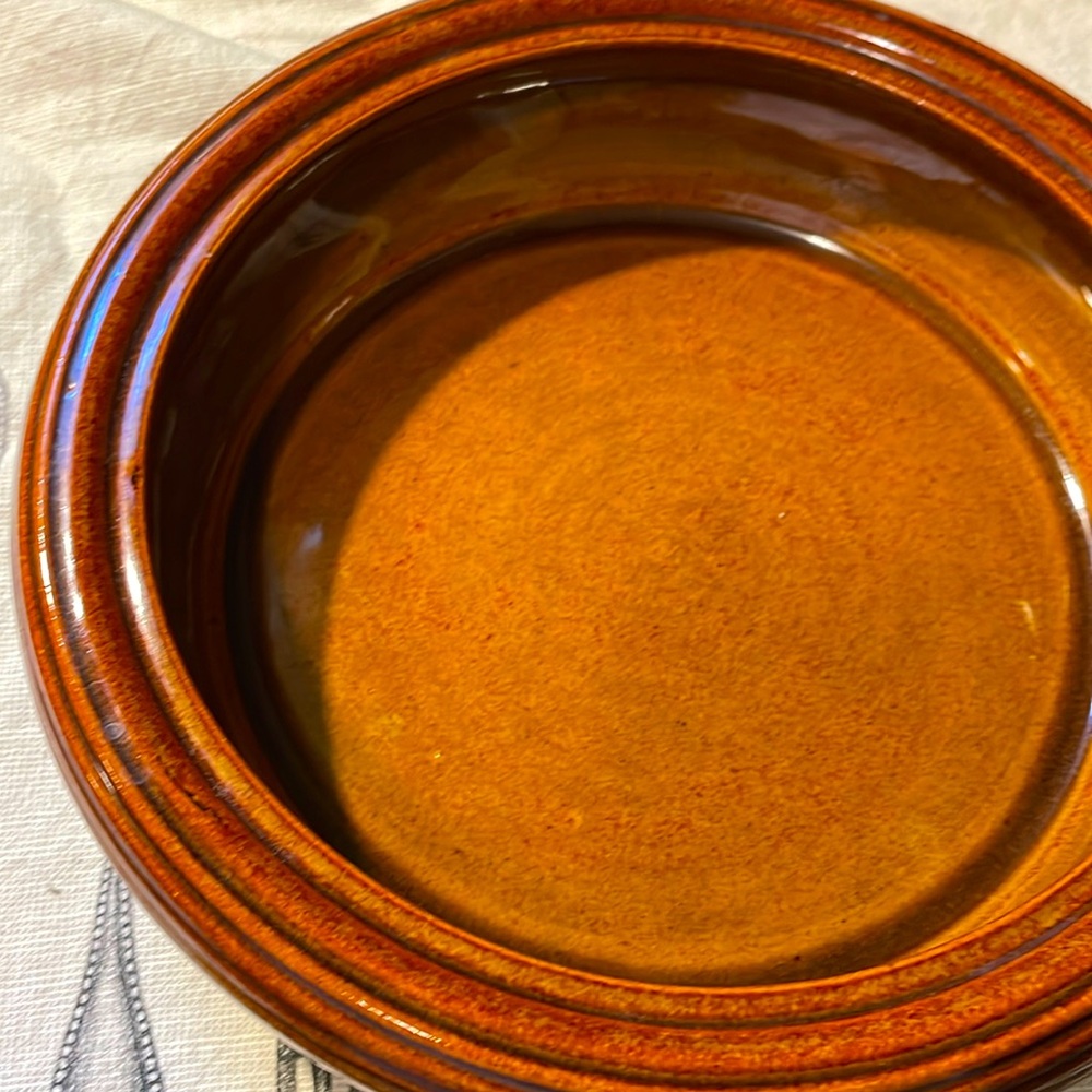 Brown Betty casserole dish